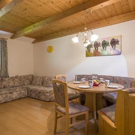Farm stay Zasserlhof Familie Bamberger *